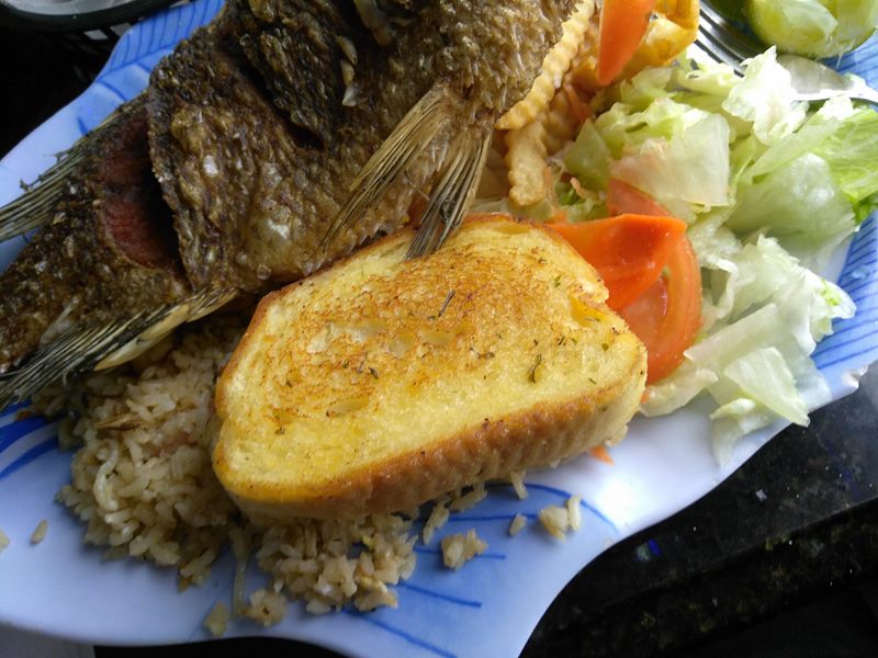 Alma Latina food